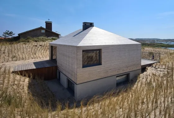 Camouflage galore - vakantiehuisje, verscholen in de duinen