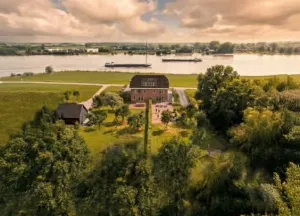 Bouwgrond Waaldijk 42-43