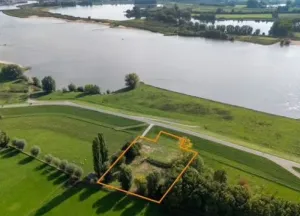 Bouwgrond Waaldijk 42-43