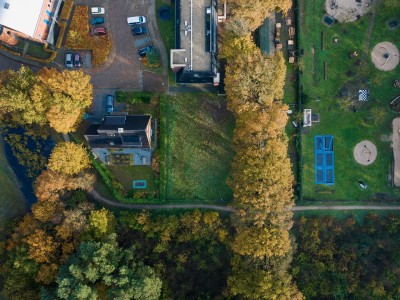 Bouwgrond Van Erven Dorenspark naast 10