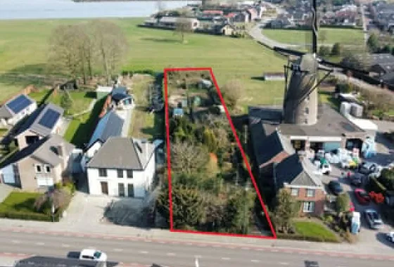 Bouwgrond Burg. Van Houtstraat