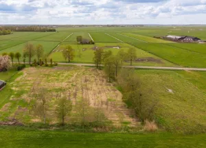 Bouwgrond Zuideinde Oost 17 en 19