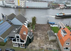 Bouwgrond Zuideinde 14 A
