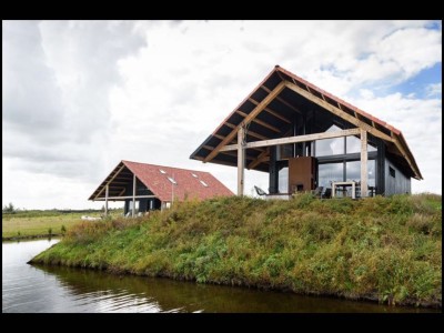 Westeinde - De Whaa kavels aan vaarwater Zwartsluis